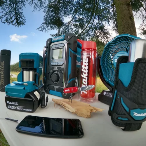 Kit básico Makita que todo amante del OUTDOOR debería tener